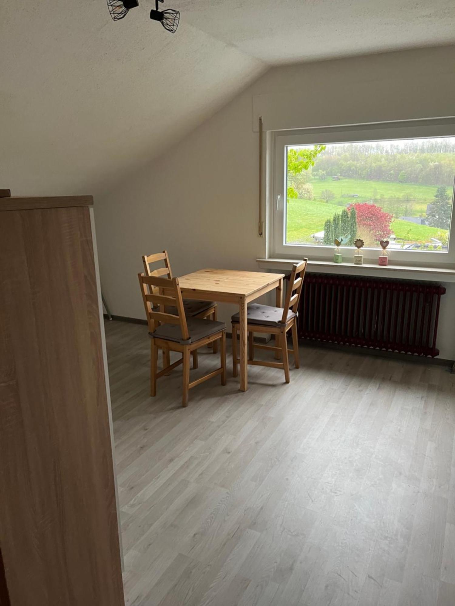 Ferienwohnung Oberheuslingen Freudenberg  Exteriör bild